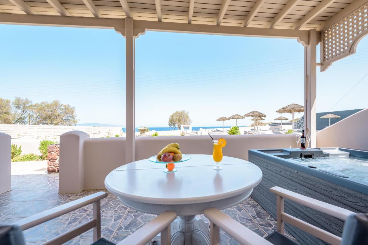 En Plo Boutique Suites Oia  Bagian luar foto