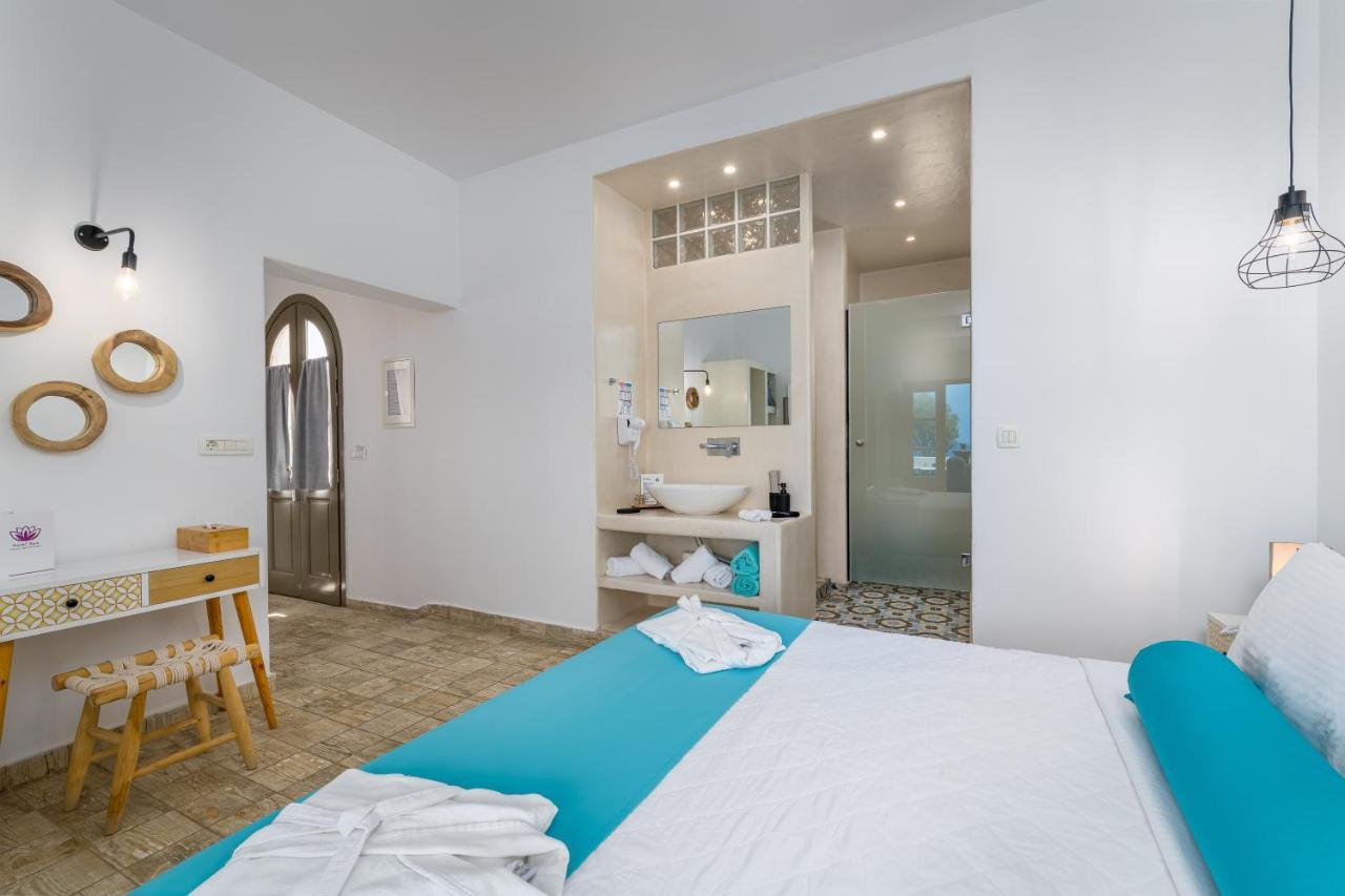 En Plo Boutique Suites Oia  Bagian luar foto