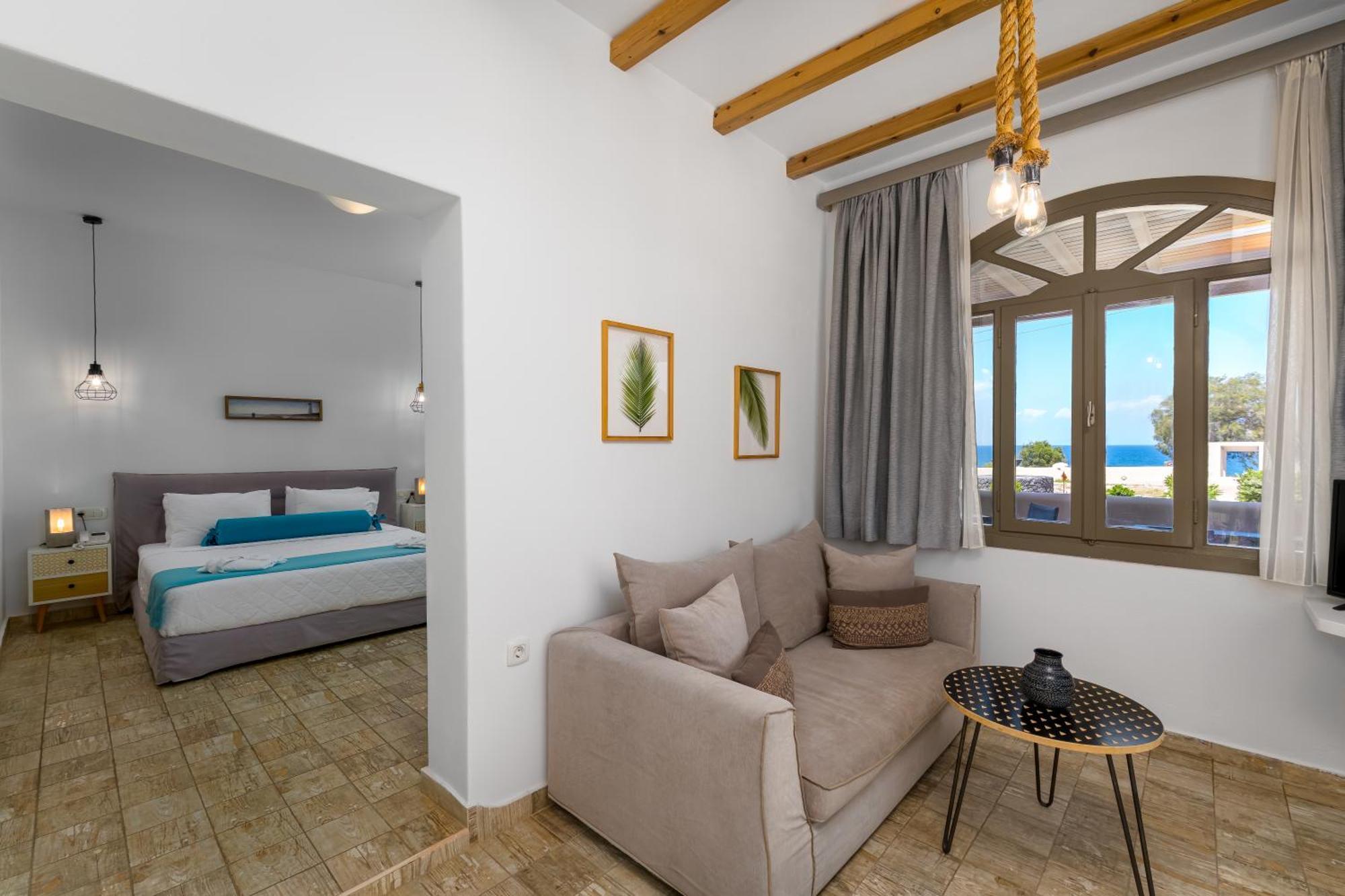 En Plo Boutique Suites Oia  Bagian luar foto