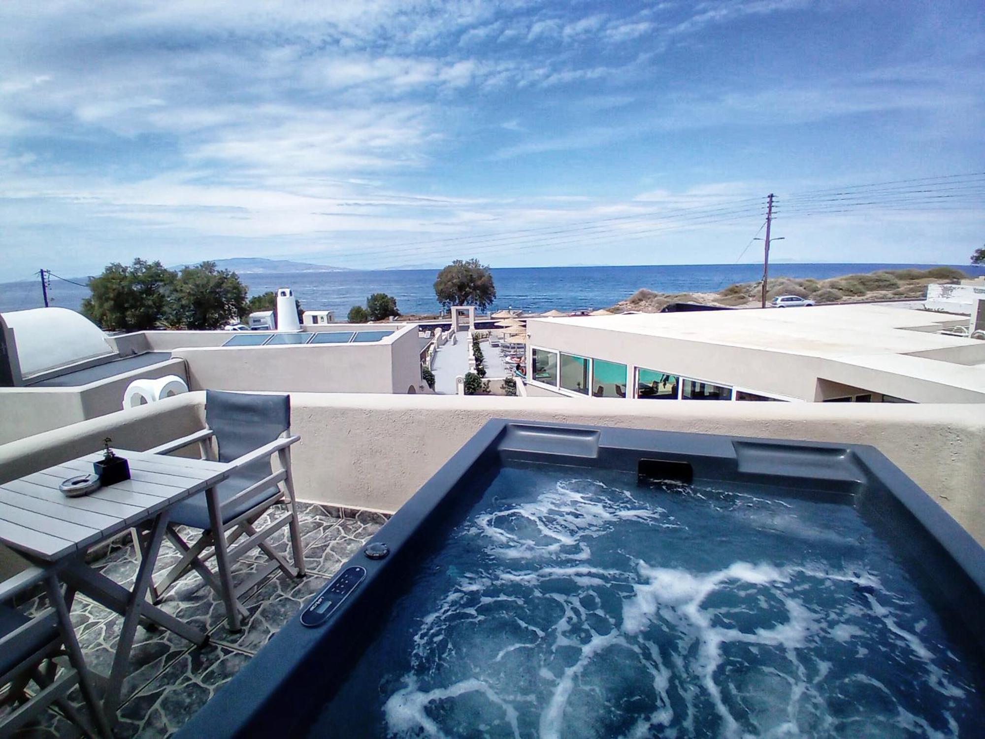 En Plo Boutique Suites Oia  Bagian luar foto